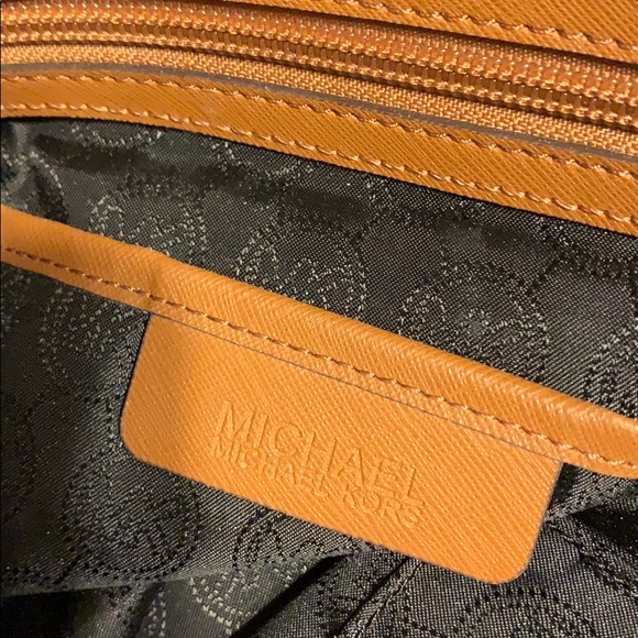 Michael Kors Black Tote large mint - Picture 4 of 6